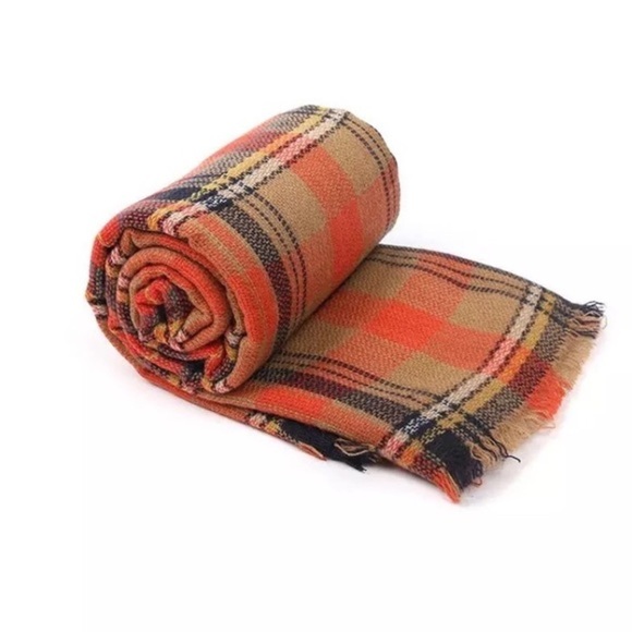 COLORS OF FALL WARM SCARF - Picture 3 of 4